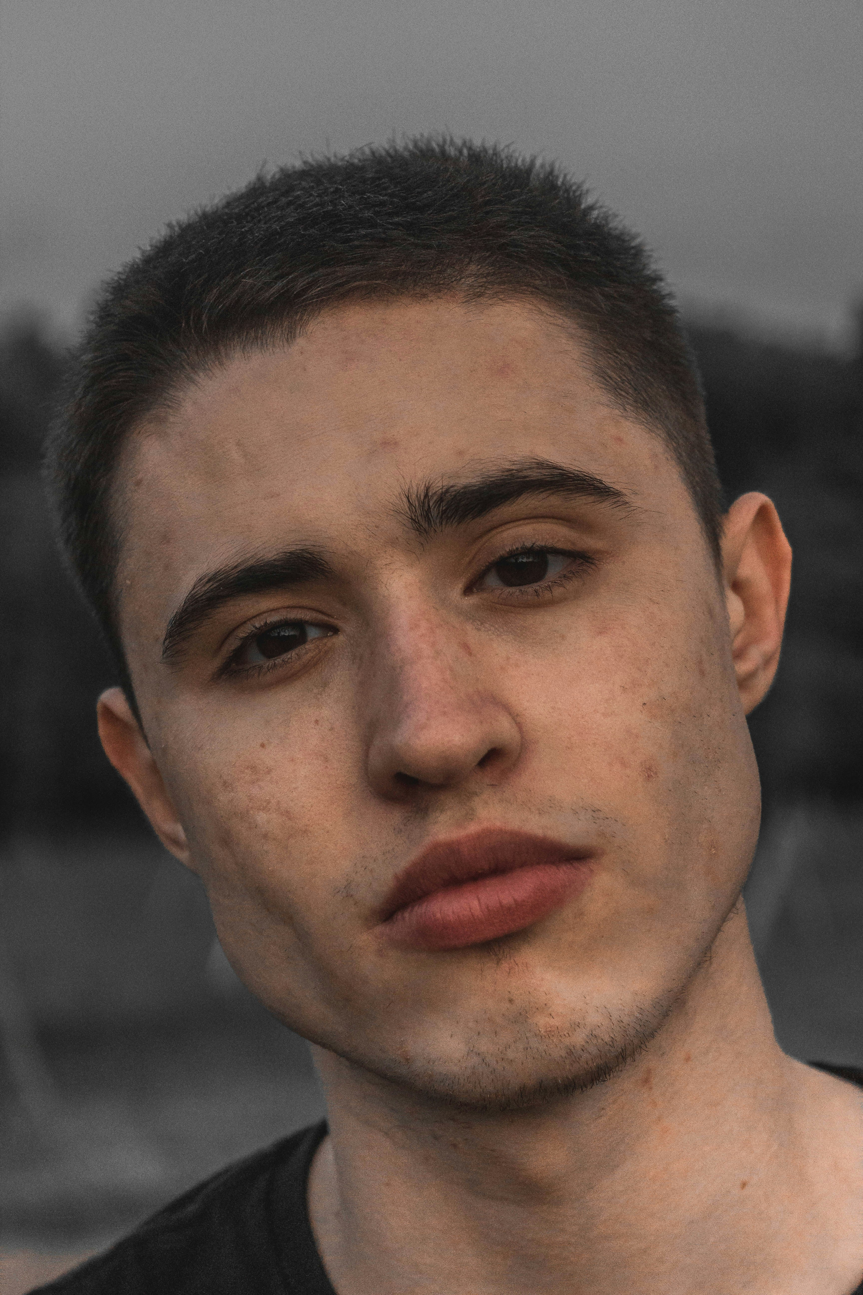 <em><strong>Hugo L.</strong></em>